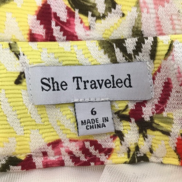 Colorful Floral Textured Pencil Skirt - Picture 10 of 11